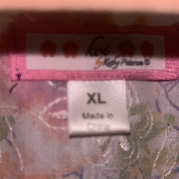 Koi XL Scrub Top Rare Top Limited Edition - Picture 2 of 9